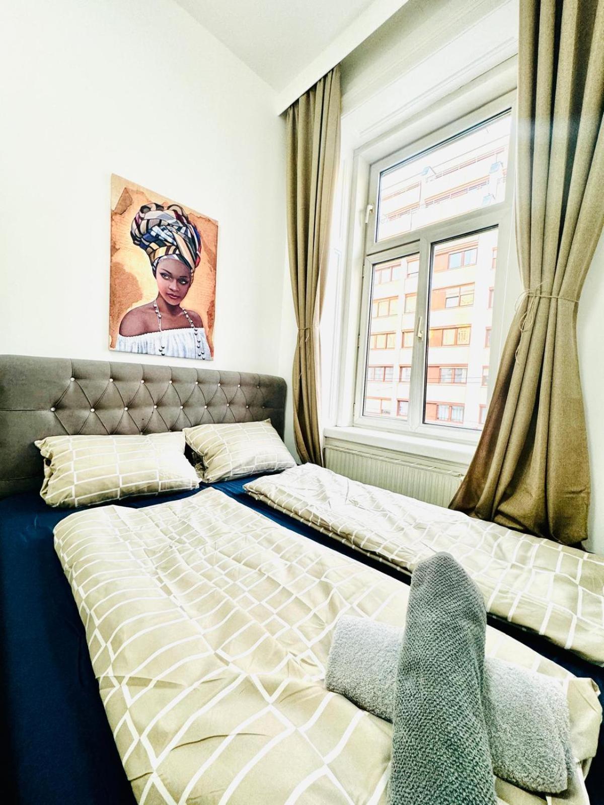 Cozy 9Br Shared Apartment, Only 12Min Walk To Augarten Bécs Kültér fotó