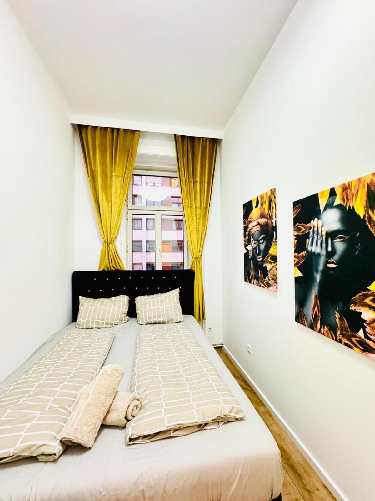 Cozy 9Br Shared Apartment, Only 12Min Walk To Augarten Bécs Kültér fotó